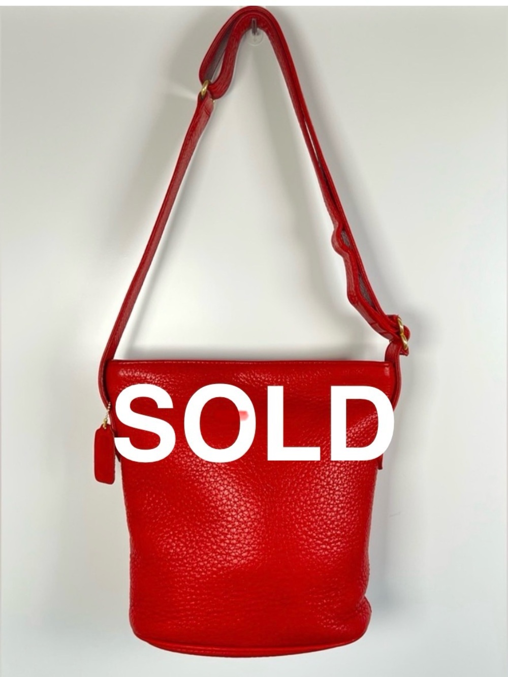VTG 1997 Coach Sonoma Small Bucket Bag #4907 - Red Pebbled Leather